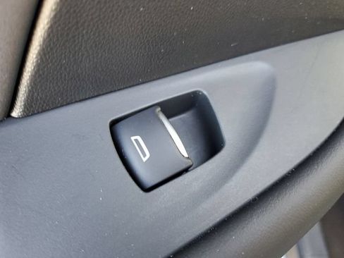 Used 2025 Buick Envision Sport Touring AWD/4WD image 18