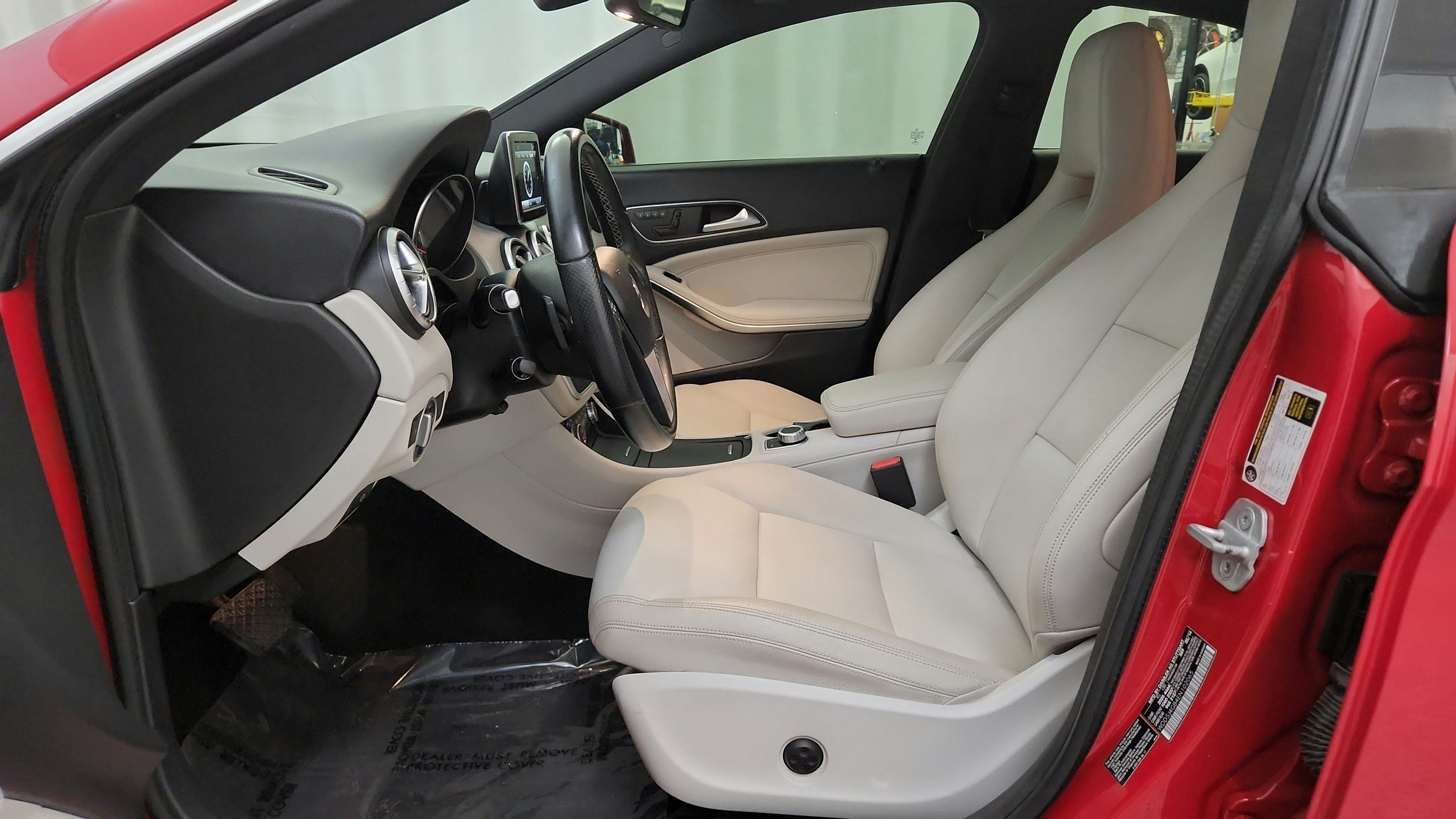 Used 2014 Mercedes-Benz CLA 250 4MATIC image 18