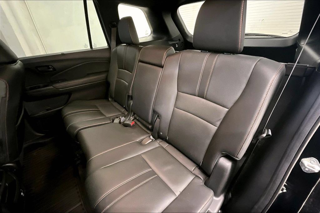 Used 2022 Honda Passport TrailSport image 22
