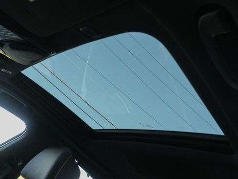 Certified 2023 BMW 540i xDrive w/ Executive Package image 14