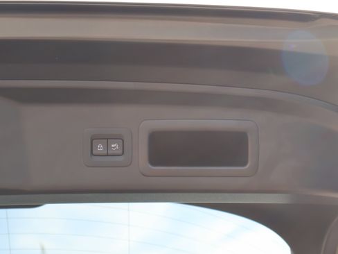 Certified 2025 MAZDA CX-30 2.5 Turbo w/ Premium Plus Pkg image 21