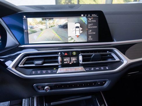 Used 2020 BMW X7 M50i w/ Dynamic Handling Package image 14