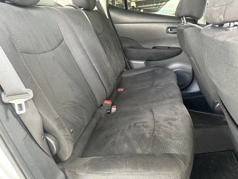 Used 2017 Nissan Leaf SV w/ Premium Package image 25