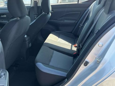 Used 2025 Nissan Versa SV FWD image 15