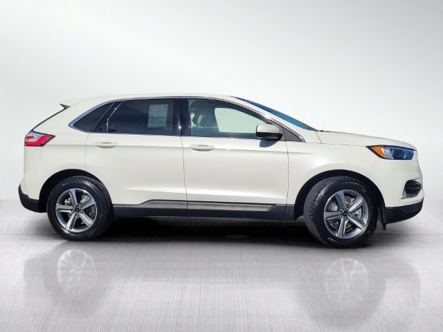 Certified 2024 Ford Edge SEL w/ Convenience Package AWD/4WD image 3