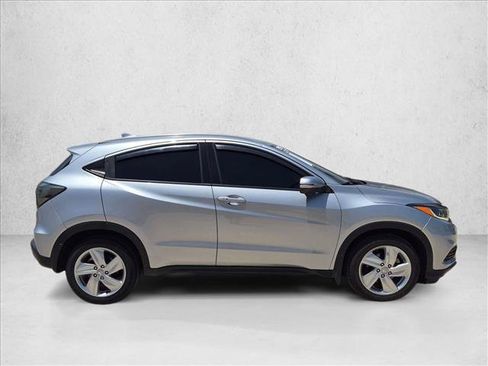 Used 2019 Honda HR-V EX-L image 4