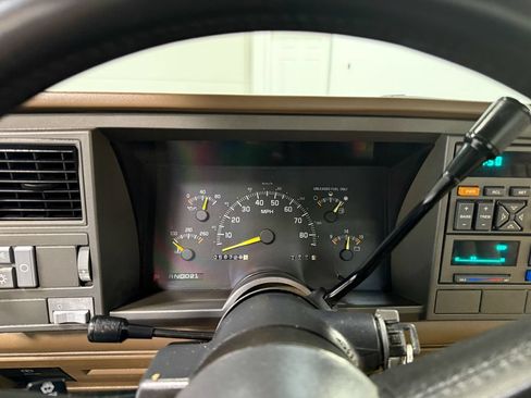 Used 1994 GMC Sierra 1500 2WD Regular Cab image 57