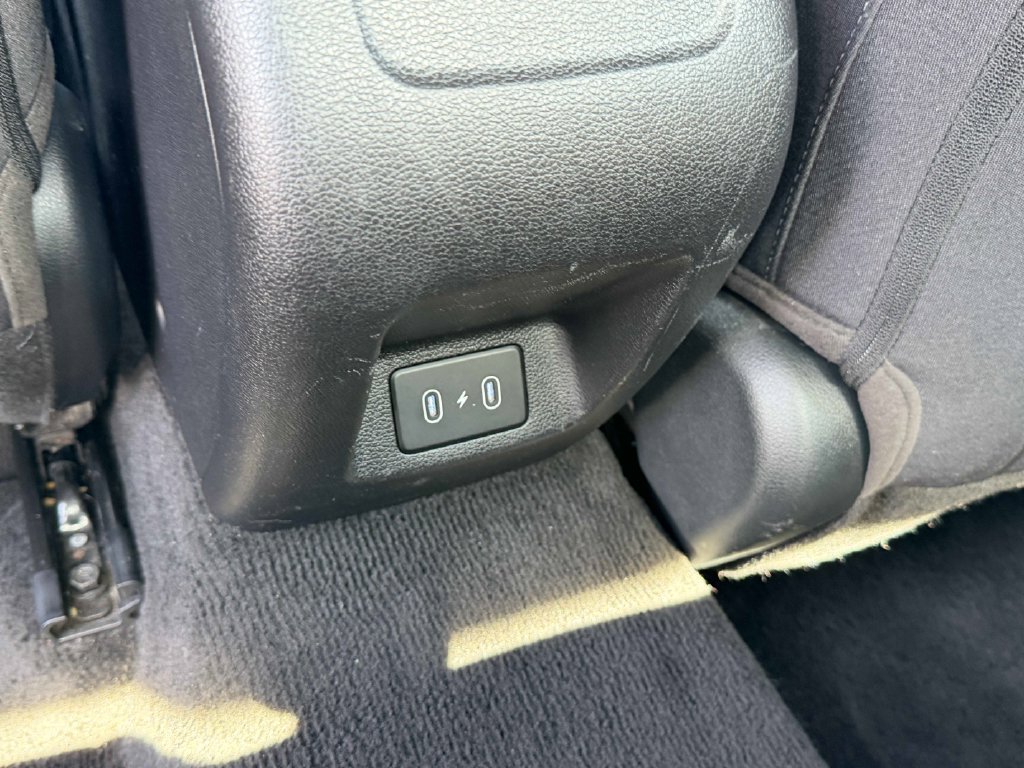 Used 2025 Hyundai Sonata SEL FWD image 21