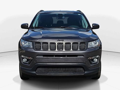 Used 2021 Jeep Compass Latitude FWD image 12