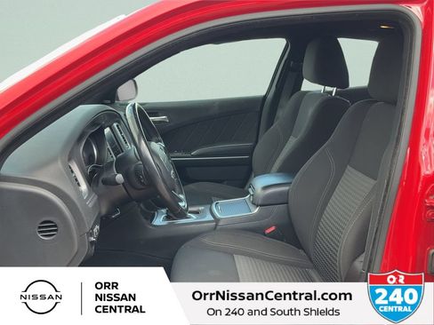 Used 2023 Dodge Charger SXT RWD image 17