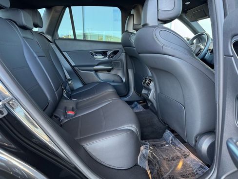 Certified 2025 Mercedes-Benz GLC 300 image 22