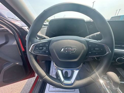 Used 2024 Chevrolet Trax ACTIV w/ Driver Confidence Package FWD image 16
