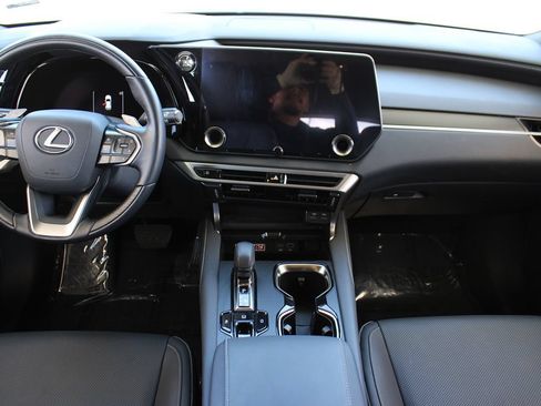 Used 2025 Lexus RX 350 Premium w/ Accessory Package FWD image 11