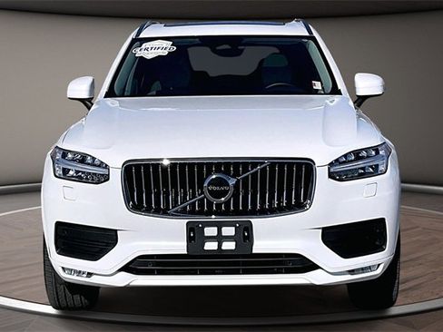 Used 2023 Volvo XC90 B6 Core w/ Protection Package Premier image 3