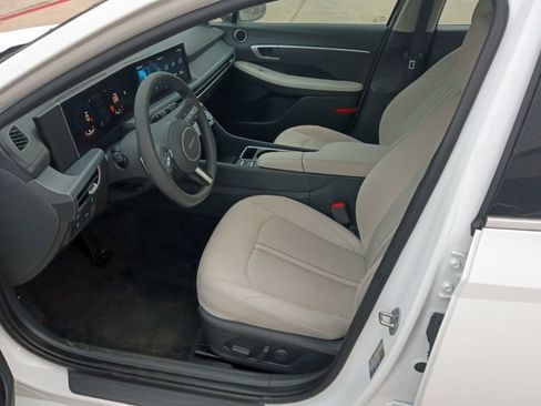 Used 2025 Hyundai Sonata SEL image 3