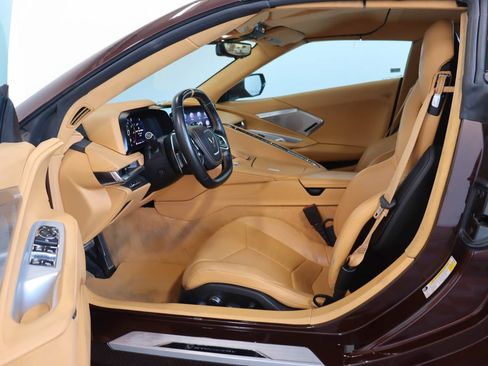 Used 2022 Chevrolet Corvette Stingray Premium Conv w/ Z51 Performance Package RWD image 7