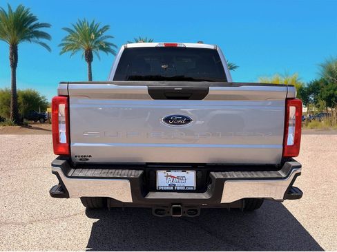 Certified 2023 Ford F250 XLT w/ FX4 Off-Road Package AWD/4WD image 4