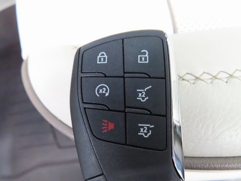 Used 2025 GMC Yukon Denali w/ Denali Reserve Package image 64