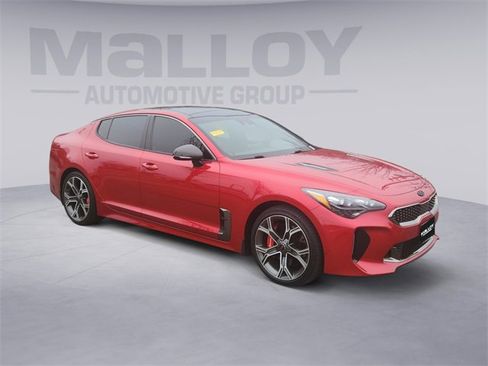 Used 2018 Kia Stinger GT2 image 7