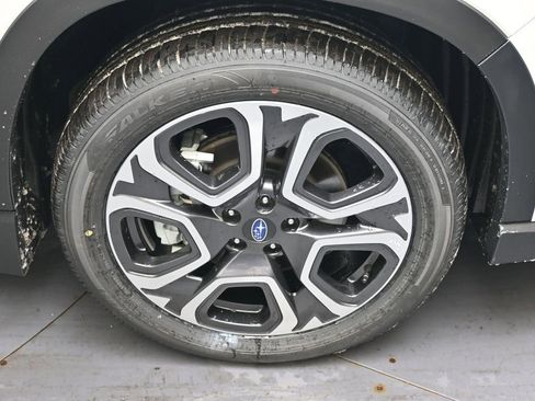 New 2026 Subaru Ascent Limited image 10