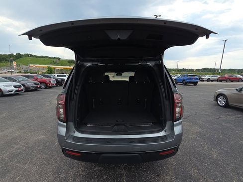 Used 2023 Chevrolet Tahoe Z71 AWD/4WD image 32