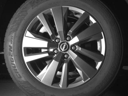Used 2025 Nissan Pathfinder SV AWD/4WD image 15