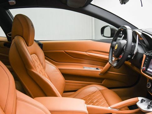 Certified 2016 Ferrari FF image 56