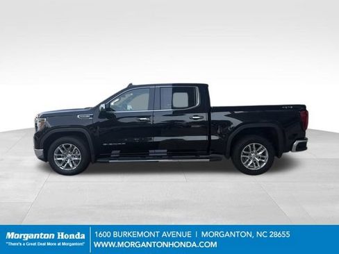Used 2022 GMC Sierra 1500 SLT w/ SLT Premium Plus Package AWD/4WD image 4
