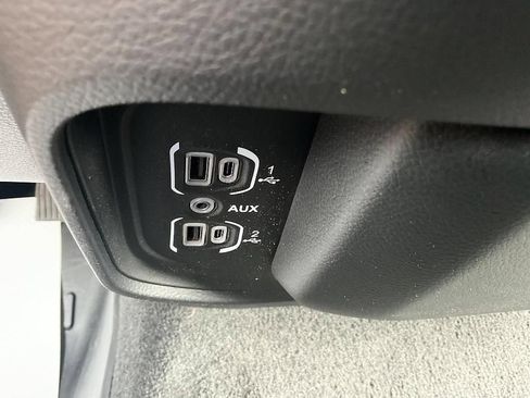 Used 2023 RAM 1500 Big Horn AWD/4WD image 27