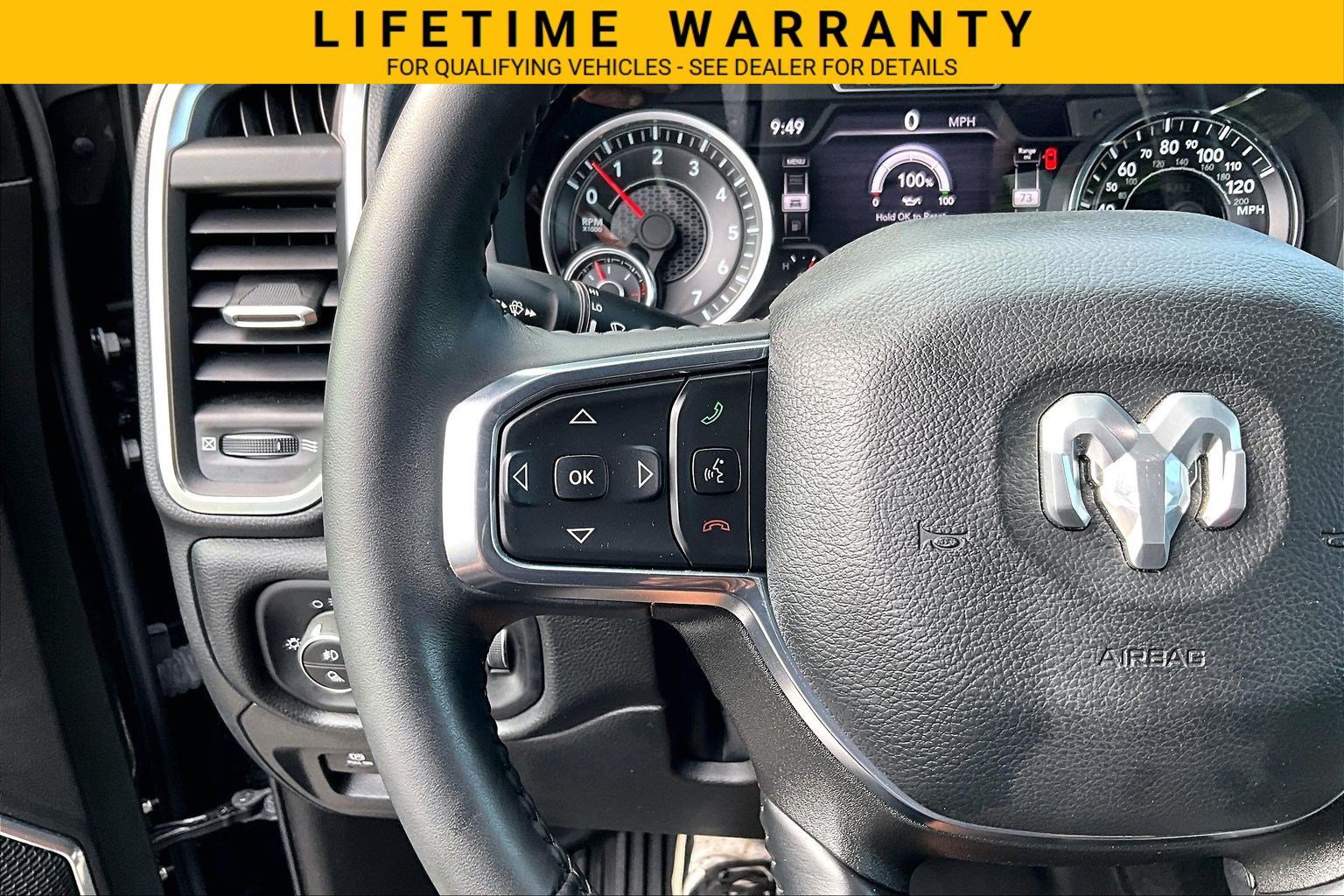 Used 2024 RAM 1500 Laramie AWD/4WD image 24