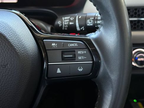 Certified 2024 Honda HR-V EX-L image 30