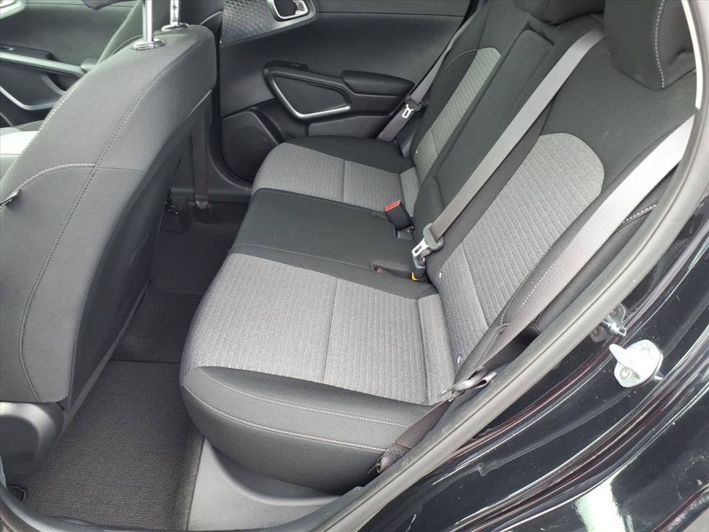 Used 2021 Kia Soul EX FWD image 12