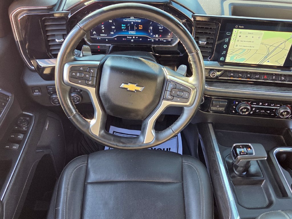 Used 2023 Chevrolet Silverado 1500 LTZ AWD/4WD image 5