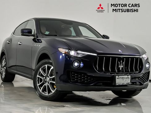 Used 2017 Maserati Levante AWD/4WD image 1
