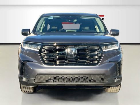 Used 2025 Honda Pilot EX-L image 2