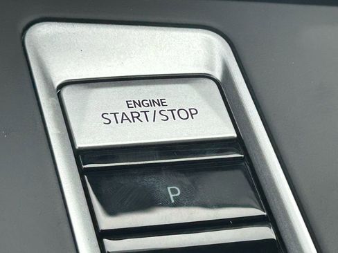 New 2026 Volkswagen Atlas SE image 55