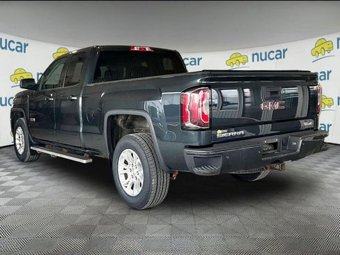 Used 2017 GMC Sierra 1500 SLT w/ All Terrain Package image 4