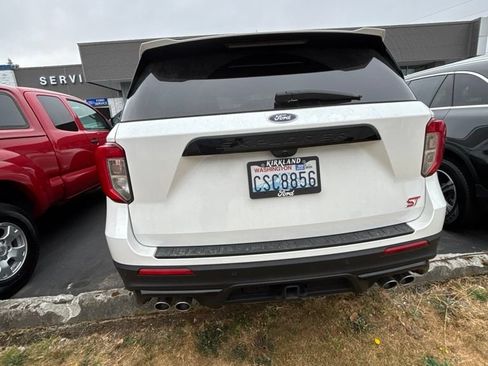 Used 2023 Ford Explorer ST w/ Equipment Group 401A AWD/4WD image 4