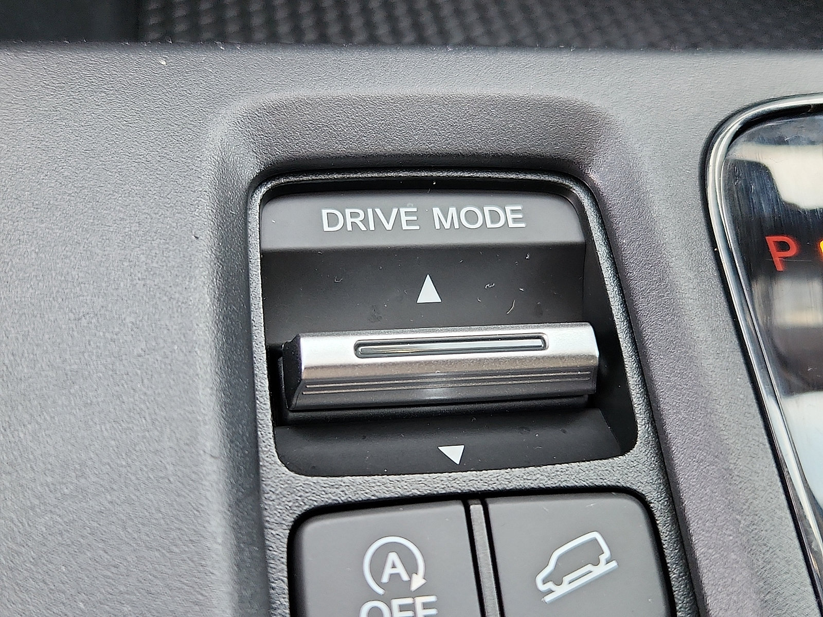 Certified 2025 Honda CR-V EX image 24
