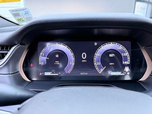 Used 2025 Jeep Grand Cherokee Laredo X w/ Trailer Tow Package image 16