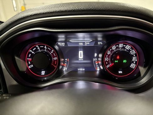 Used 2019 Dodge Challenger SXT w/ Blacktop Package RWD image 12
