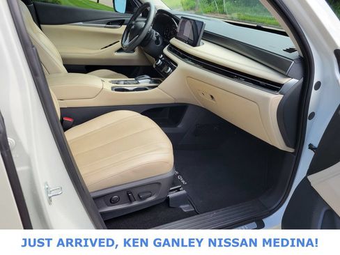 Used 2023 INFINITI QX60 Luxe w/ Vision Package AWD/4WD image 25