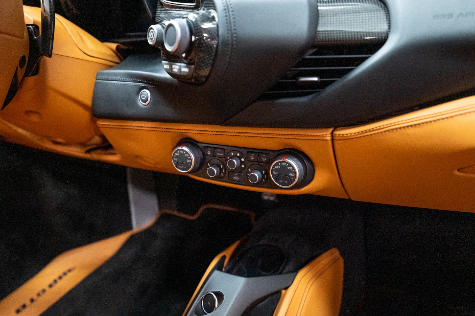 Used 2016 Ferrari 488 GTB RWD image 47