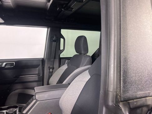 Used 2025 Ford Bronco Big Bend image 24