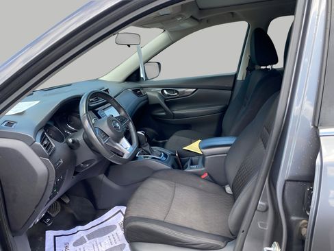 Used 2017 Nissan Rogue SV AWD/4WD image 12