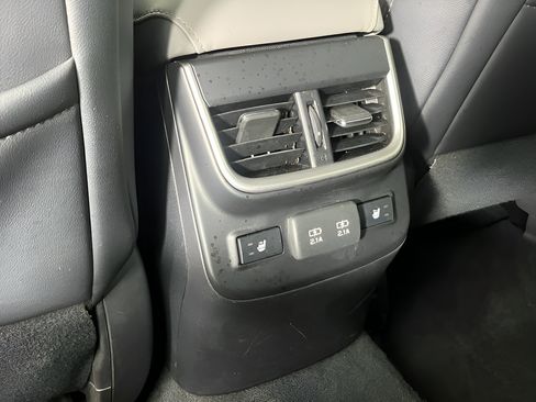 Used 2021 Subaru Outback Limited w/ Popular Package #2 AWD/4WD image 26