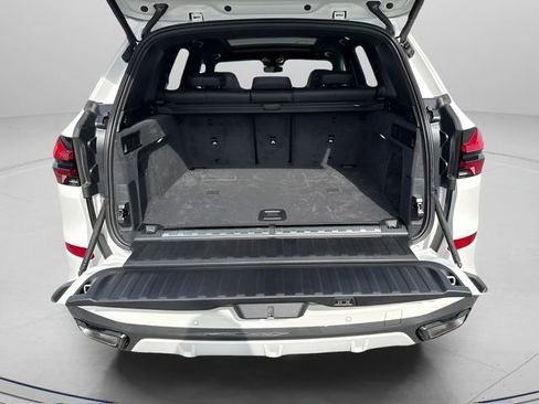 New 2026 BMW X5 xDrive50e w/ M Sport Package image 23