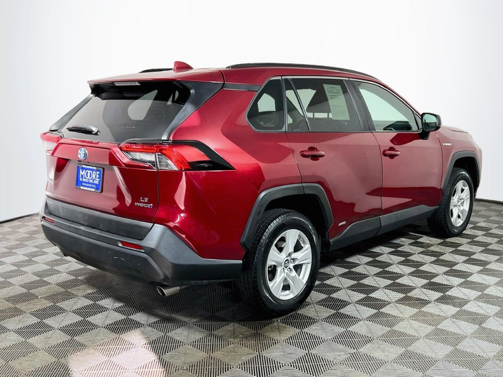 Certified 2019 Toyota RAV4 LE w/ Carpet Mat Package AWD/4WD image 7