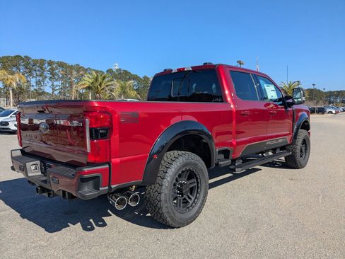 New 2026 Ford F250 Lariat w/ Black Appearance Package image 4