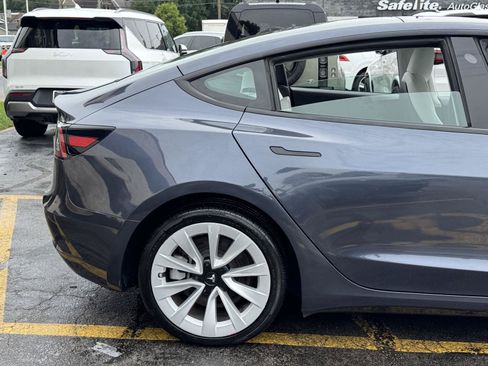Used 2023 Tesla Model 3 Standard Range RWD image 10